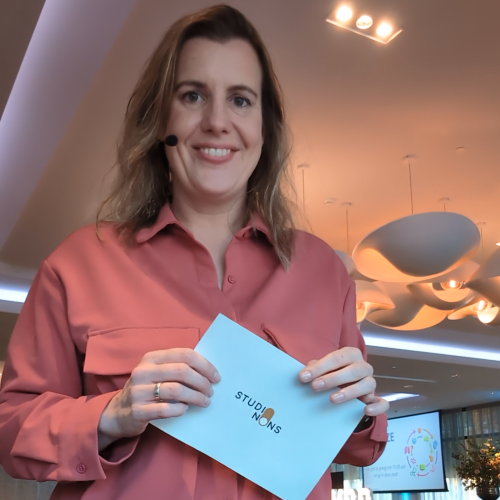 Visuele tekenende dagvoorzitter Manon Lichtenberg